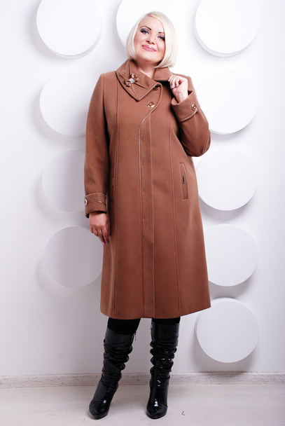 blond woman in winter coat - Foto, Imagem
