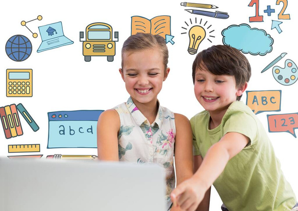Garçon et fille sur ordinateur devant les graphiques de l'école d'éducation - Photo, image