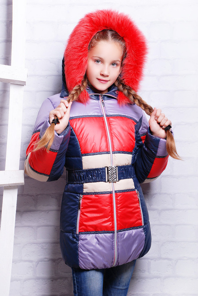 Little girl in winter coat - Valokuva, kuva