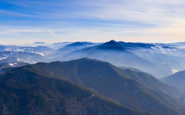 Berg Winter Kamm malerische Aussicht  - Foto, Bild