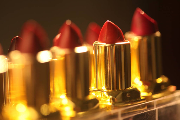 Fashion Lipsticks, make-up cosmetica - Foto, afbeelding