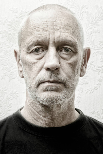 Portrait of a Serious and Confident Man  - Foto, afbeelding