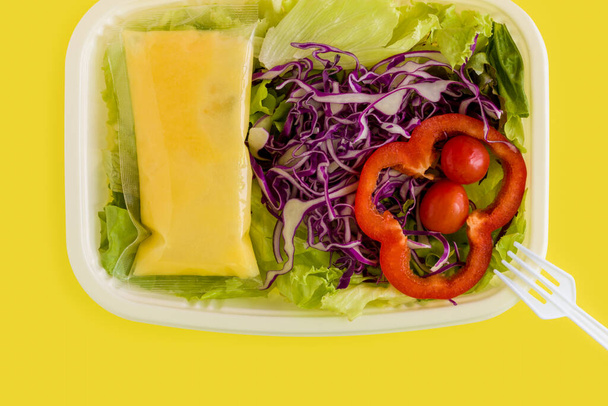 primer plano de ensalada fresca y saludable - Foto, Imagen