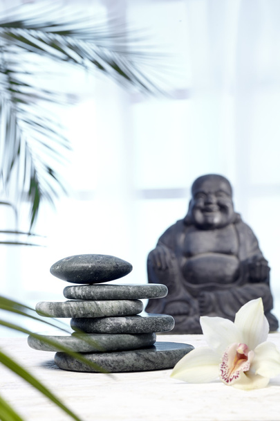 Kuumat kivet, jade, Buddha, Orkidea
 - Valokuva, kuva