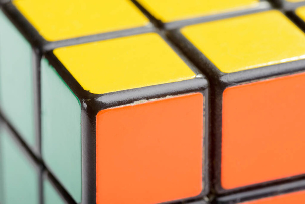 Nahaufnahme von Rubik 's Cube - Foto, Bild