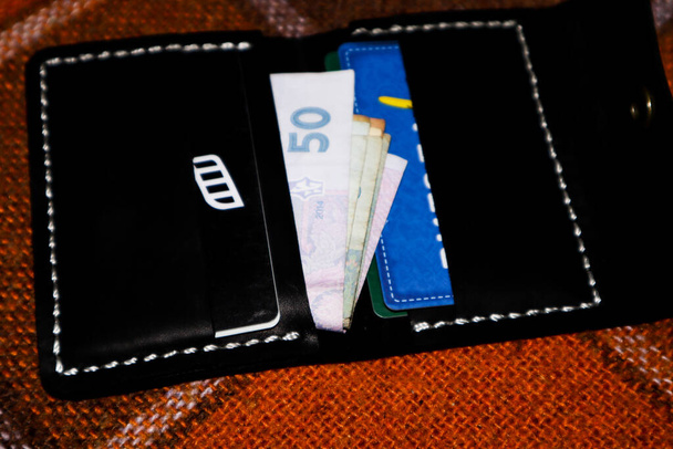"Leather wallet with cards and money" - Foto, afbeelding