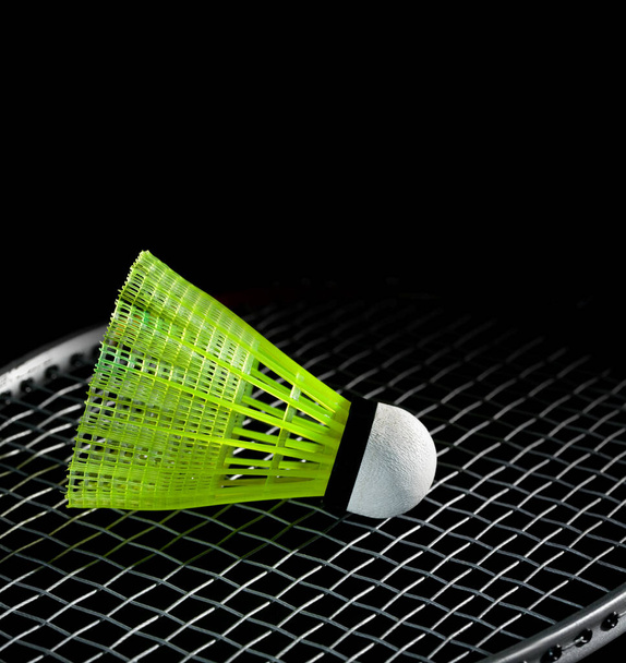 kuželka a badminton raketa - Fotografie, Obrázek
