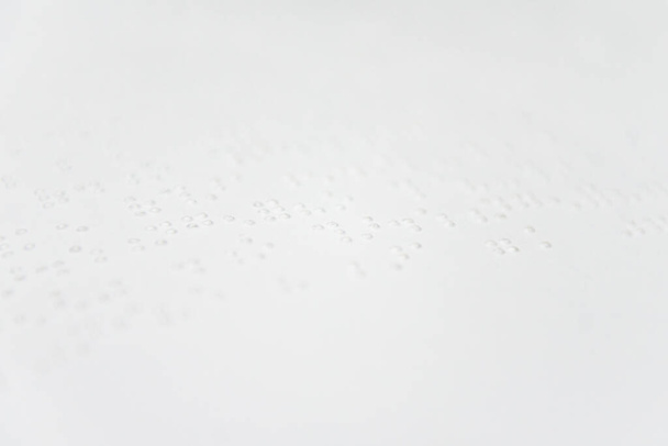 Een fragment van tekst in Louis Braille  - Foto, afbeelding
