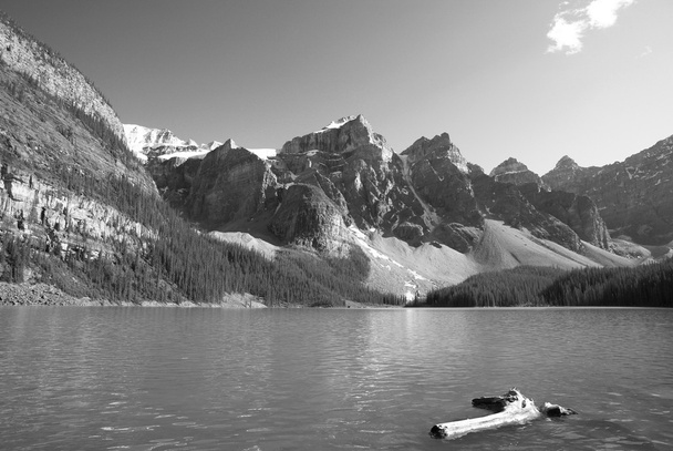 Moraine lake táj. Alberta. Kanada - Fotó, kép