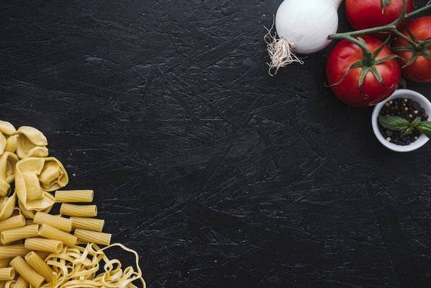 close-up shot of delicious Italian pasta - Фото, зображення