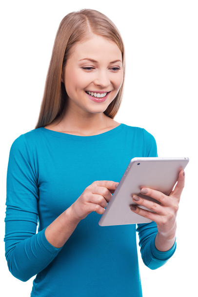 Woman holding digital tablet - Foto, afbeelding