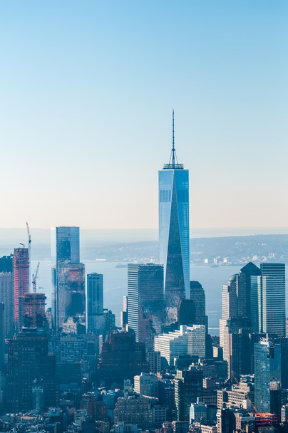 Панорама Манхэттена в центре Нью-Йорка с высоты небоскреба
 - Фото, изображение