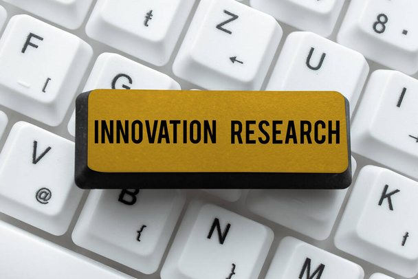 Innovációs kutatás, üzleti áttekintés Élethosszig tartó oktatási és wellness lehetőségek - Fotó, kép