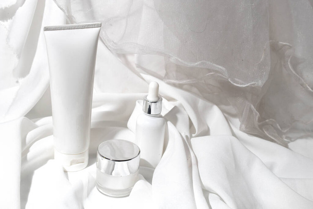mockup tube bottle for skin care cosmetic, product branding, serum dropper cream lotion treatment - Фото, зображення