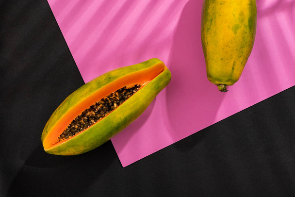 Organic sweet tropical papaya - Carica papaya - 写真・画像