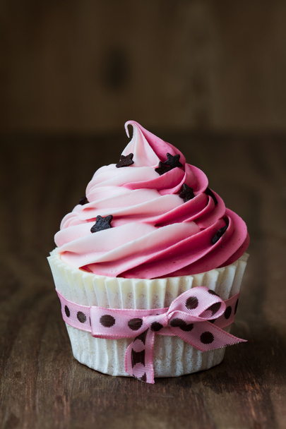 różowe ciastko - Zdjęcie, obraz