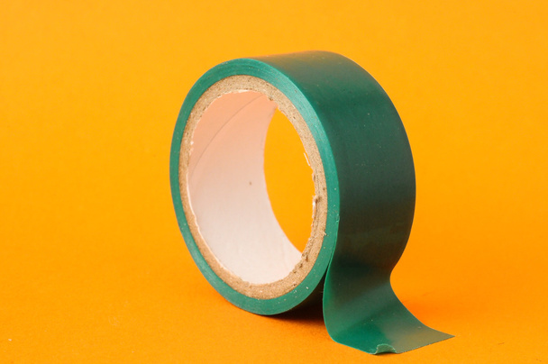 nieuwe isolatie tape roll - Foto, afbeelding