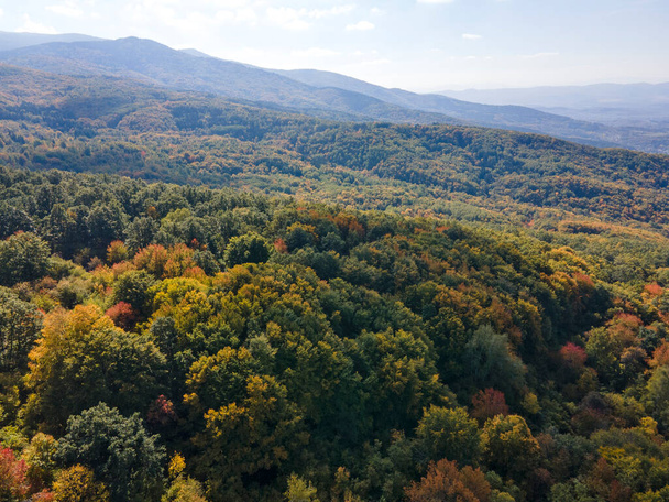 Amazing Aerial Autumn view of Vitosha Mountain, Bulgaria - Valokuva, kuva