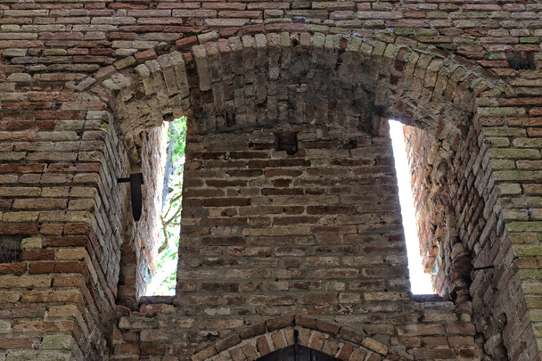 Forteresse médiévale vénitienne à Brisighella
    - Photo, image