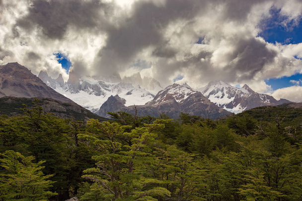Beautiful nature of Patagonia. Fitz Roy trek, view of Andes mountains, Los Glaciers National Park, El Chalten, Argentina - Photo, Image