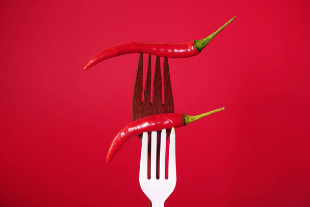 papryka chili na widelec - Zdjęcie, obraz
