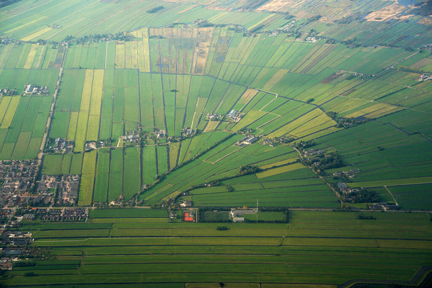 amsterdam campos cultivados panorama aéreo durante o desembarque - Foto, Imagem