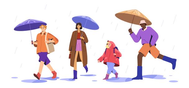 Плоский набор мультикультурных людей с зонтиками, гуляющих в лужах в дождливую погоду. Стильный молодой человек, женщина и счастливые детские персонажи под штормовым дождем. Сезон дождей на городской улице. - Вектор,изображение