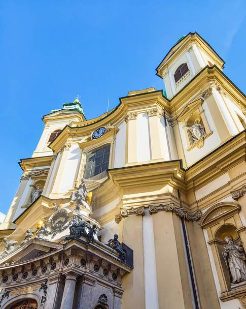 Pyhän Pietarin kirkko Wienissä  - Valokuva, kuva