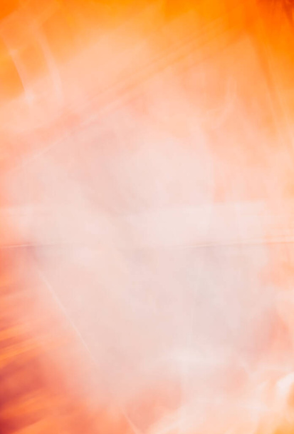 Праздничный абстрактный вертикальный оранжевый фон с градиентом. Фон - Фото, изображение