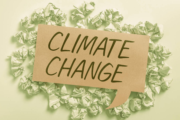Signo de texto que muestra el cambio climático, concepto de Internet Aumento de la temperatura media mundial Transformación del tiempo - Foto, Imagen