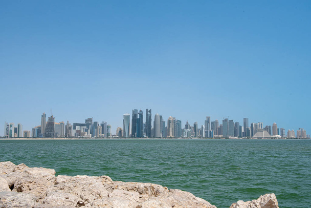 Cityscape panorama of the city of Doha in Qatar. - Фото, зображення