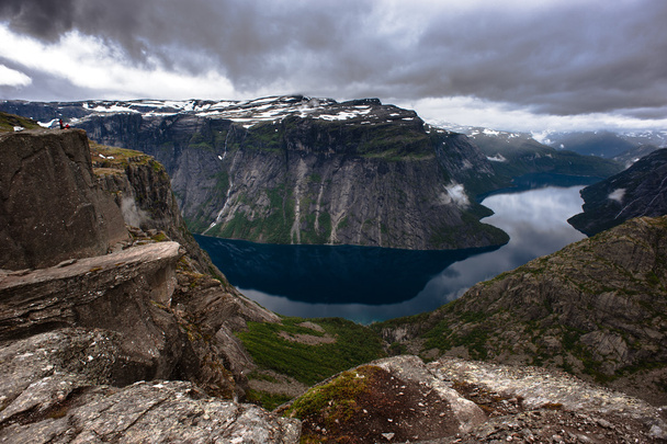 A nyári kilátás-Odda, Norvégia-Ringedalsvatnet tó Trolltunga - Fotó, kép