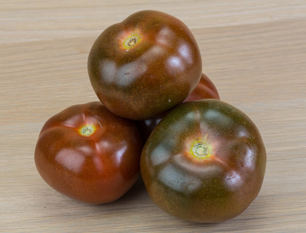 Siyah domates - Kumato - Fotoğraf, Görsel