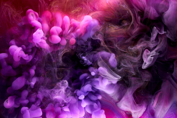 Contrasting pink ink abstract background. Acrylic paint backdrop for perfume, hookah, cosmetics. Mysterious smoke clouds, colorful fog - Foto, Bild