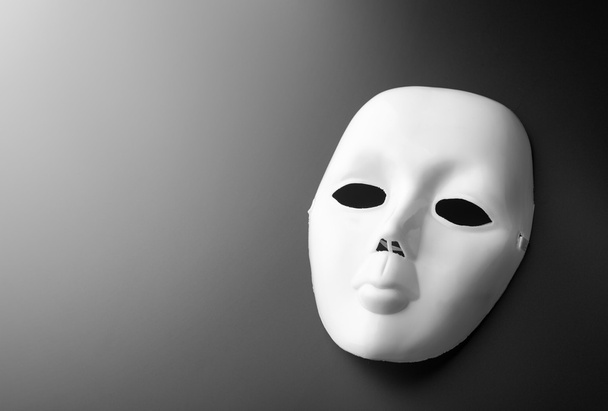 Máscara de teatro en gris
 - Foto, Imagen