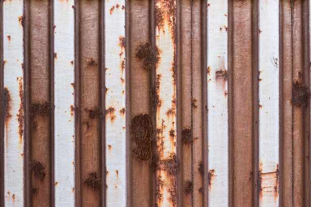Parede de recipiente de metal corroído pintado velho
 - Foto, Imagem