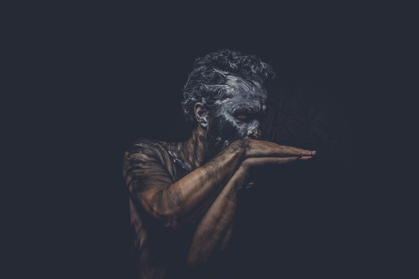 Naked wild man with tribal paint - Fotografie, Obrázek