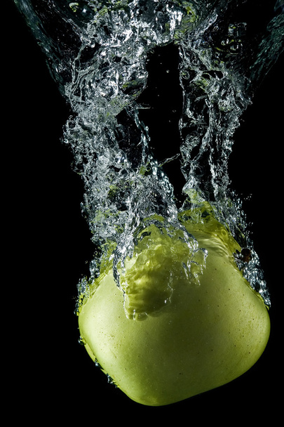 Refreshing apple. - Fotoğraf, Görsel