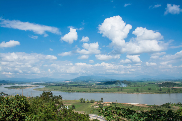 Khong river with bluesky ,Chiangsan in Chiangrai ,Thailand - Foto, Bild