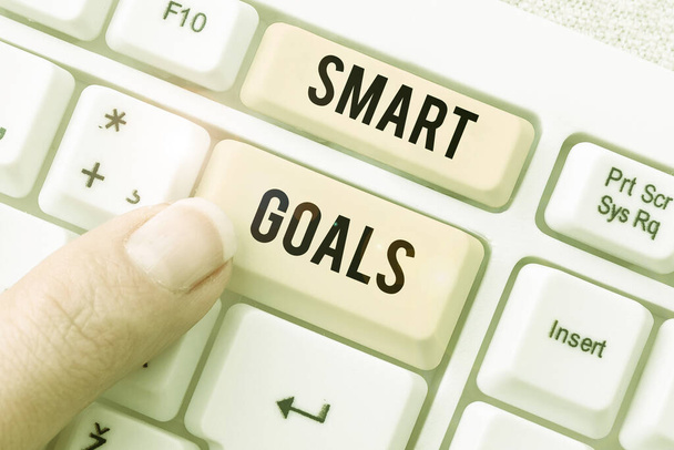Didascalia concettuale Smart Goals, Word Scritto su mnemonico utilizzato come base per fissare obiettivi e direzioni - Foto, immagini