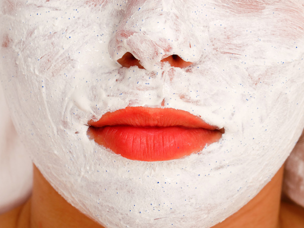 Woman with facial mask - Zdjęcie, obraz
