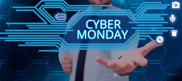 El yazısı Cyber Monday, Ecommerce web sitelerinin alıcılar için özel bir anlaşma sunduğu bir gün için kelime - Fotoğraf, Görsel