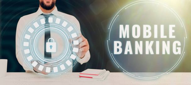 Texte manuscrit Mobile Banking, Word pour créer des transactions financières avec l'utilisation d'un smartphone - Photo, image