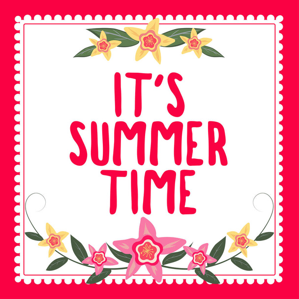 Подпись к тексту представляет It S Summer Time, концептуальный фотосезон для удовольствия и волнения, наслаждаясь солнечной погодой - Фото, изображение