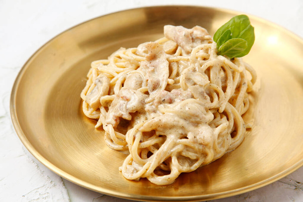 Photo of freshly cooked carbonara pasta. - Фото, изображение