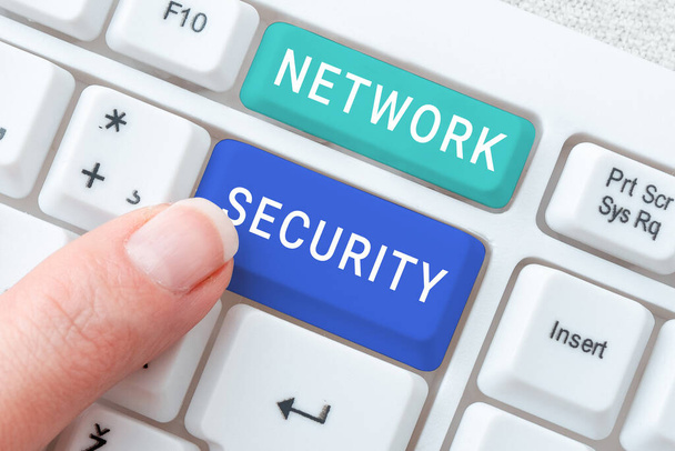 Текст, показывающий вдохновение Network Security, Business concept practice of securing a computer web from intruders - Фото, изображение