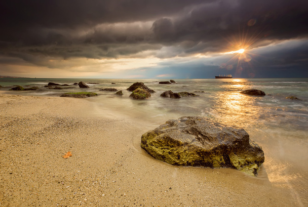 Meri auringonnousu
 - Valokuva, kuva
