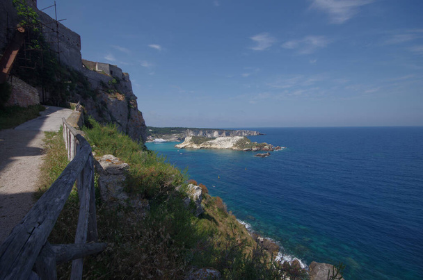 Archipel des îles Tremiti, Pouilles, Italie - Vue panoramique depuis l "île de San Nicola - Photo, image