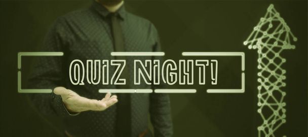 Tekst die inspiratie toont Quiz Night, Business idee avond test kennis competitie tussen individuen - Foto, afbeelding