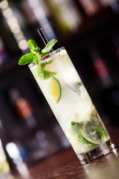 Mojito cocktail in glass - Φωτογραφία, εικόνα